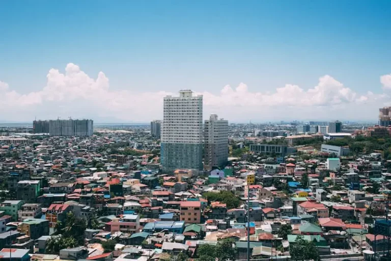 How to Hire Employees in the Philippines