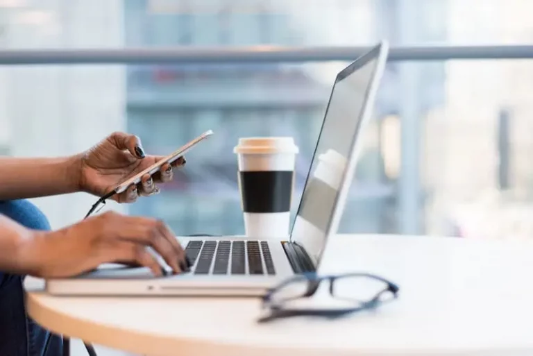 Remote hiring tips. Hire safely and effectively.