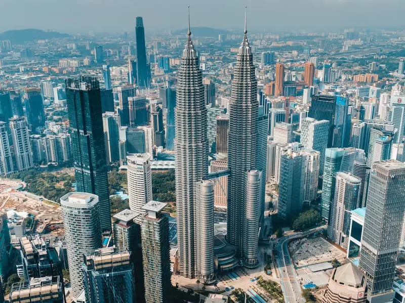 Where can I find job candidates for free in Malaysia