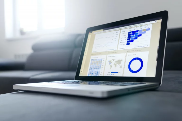 Best 11 Data Analyst Job Description Examples