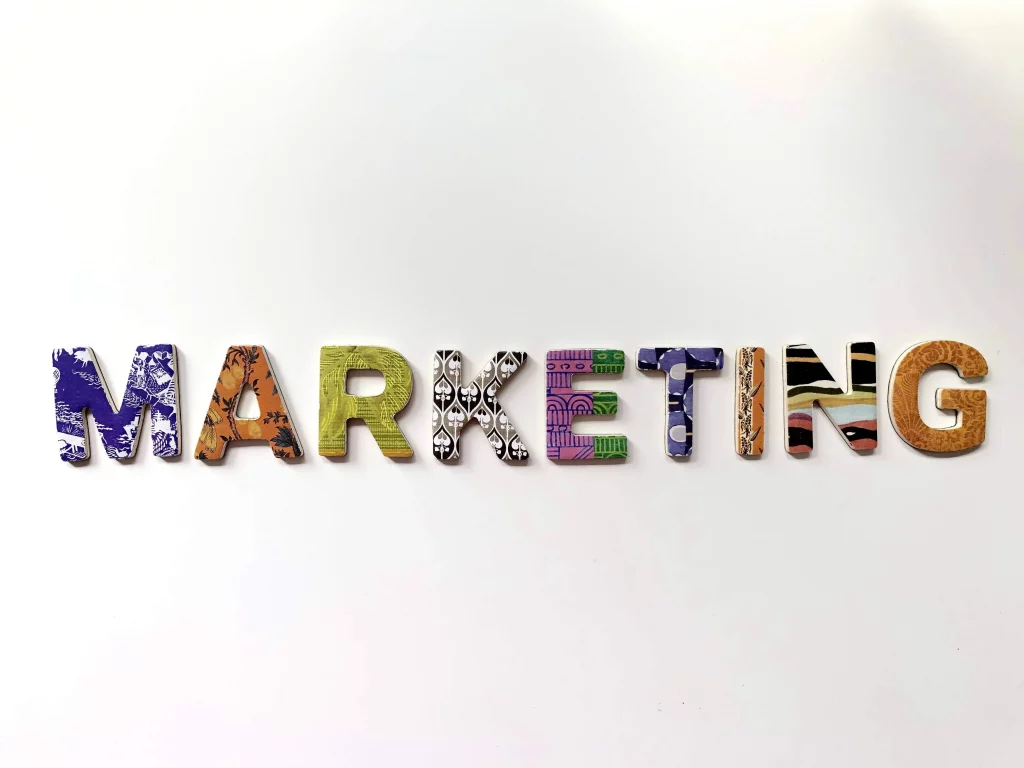 Best 14 Marketing Manager Job Description Examples