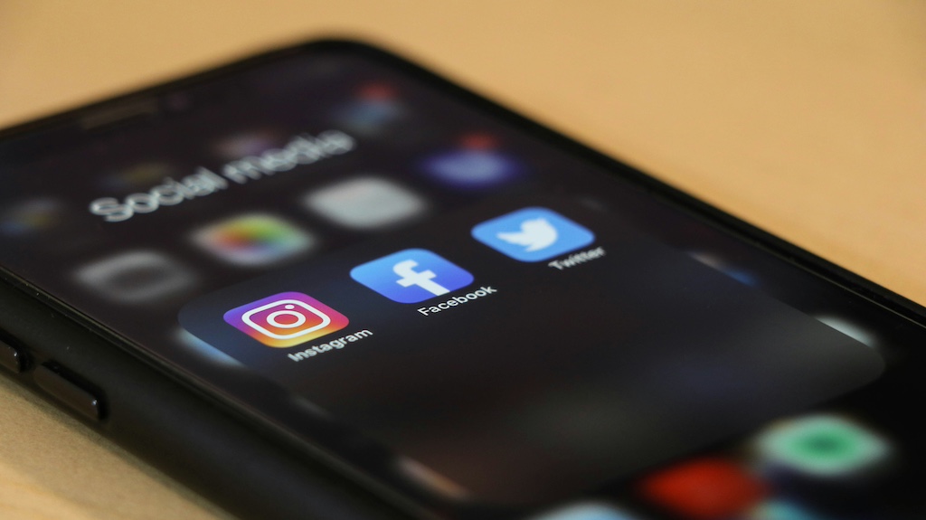 find talents on social media